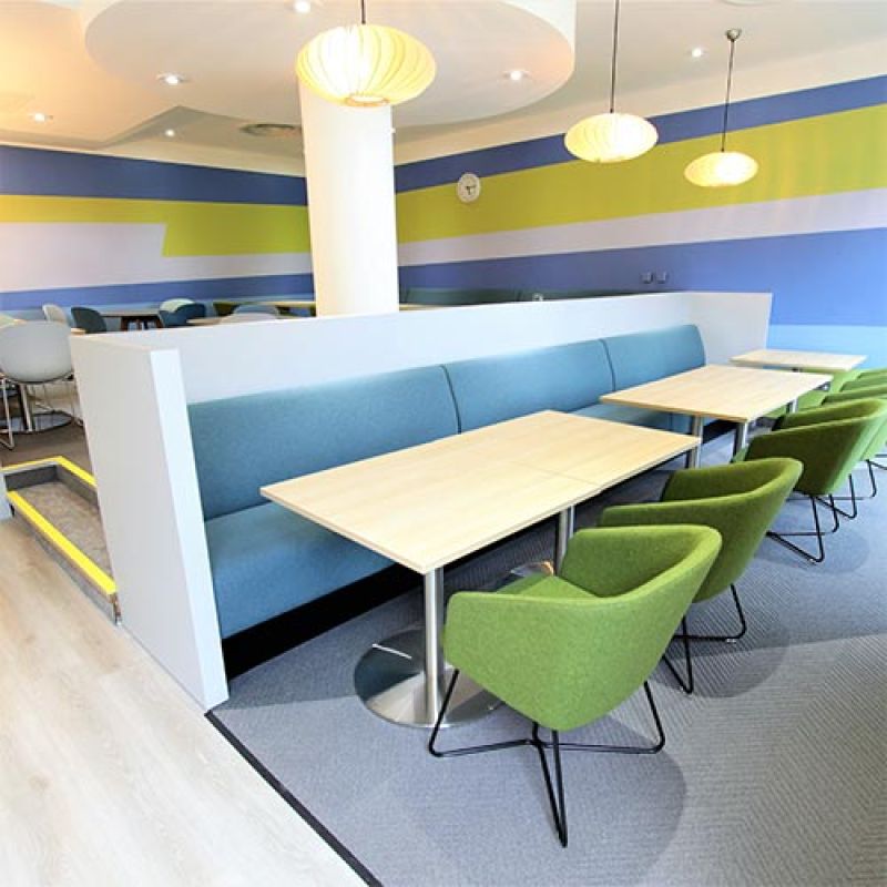 LOOSE FURNITURE